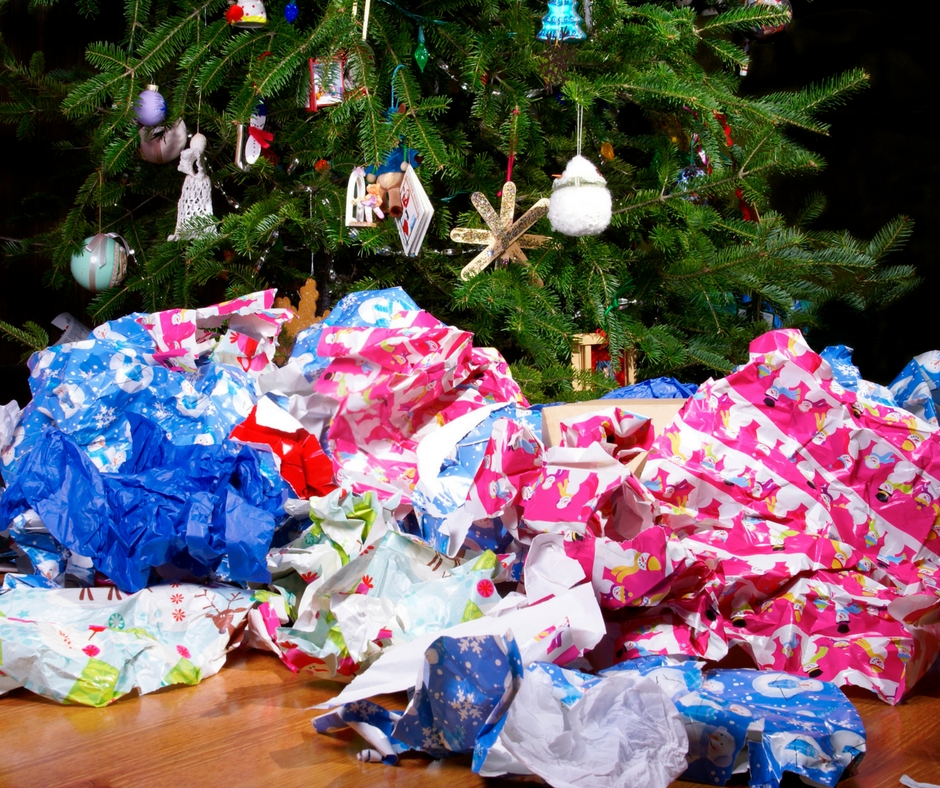10 Uses for Left Over Wrapping Paper Mom on the Side