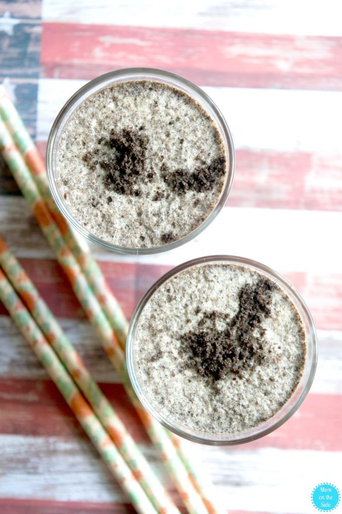 Cookies and Cream Kahlua Shake | Mom on the Side