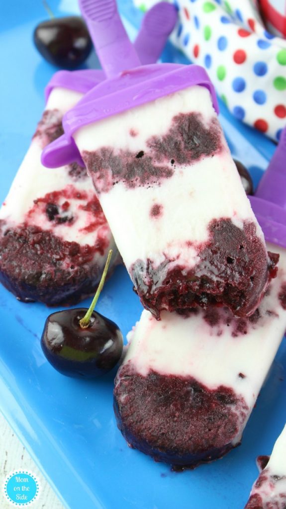 Bing Cherry Amaretto Pops for Thirsty Thursday Mom on the Side