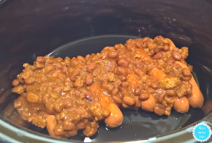 Cooking Chili Dogs in the Slow Cooker