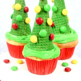 Fun Christmas Dessert For Kids: Christmas Tree Cupcakes