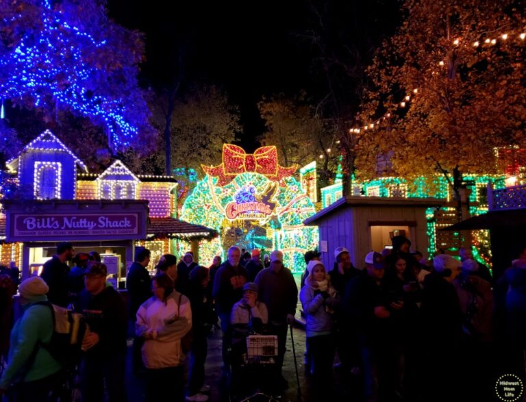 Christmas at Silver Dollar City Awakens All Five Senses